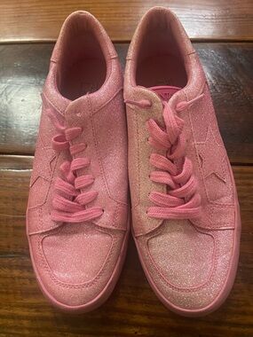 Glitter Pink Low-Top Sneakers for Women